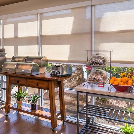 Towneplace Suites By Marriott Anaheim Maingate Near Angel Stadium Exterior foto