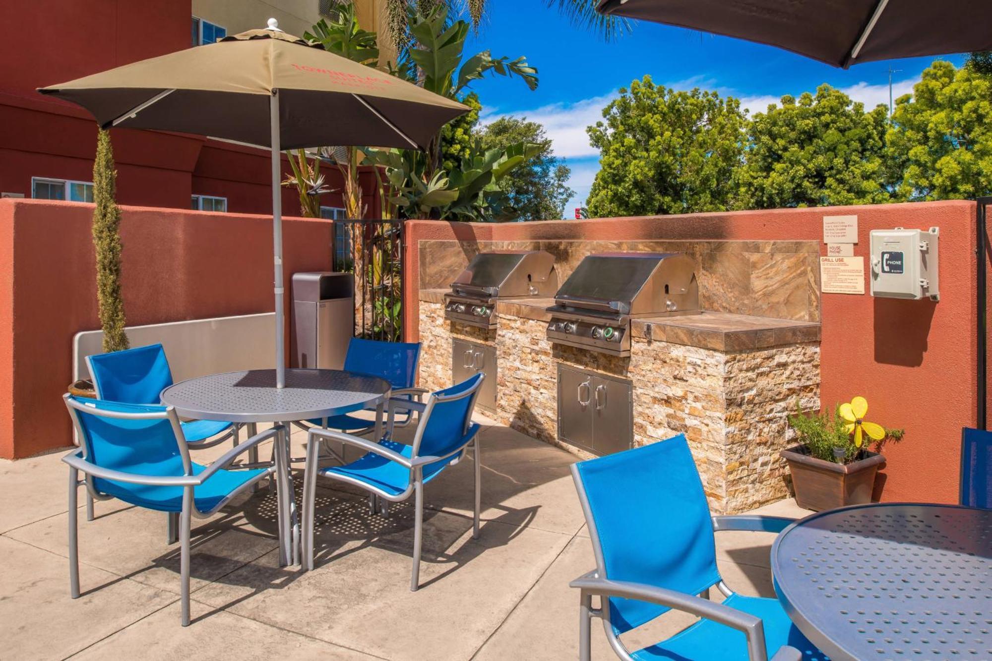 Towneplace Suites By Marriott Anaheim Maingate Near Angel Stadium Exterior foto