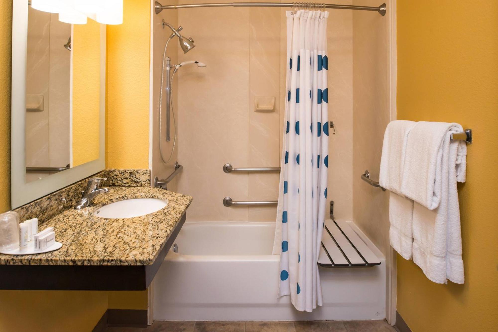 Towneplace Suites By Marriott Anaheim Maingate Near Angel Stadium Exterior foto