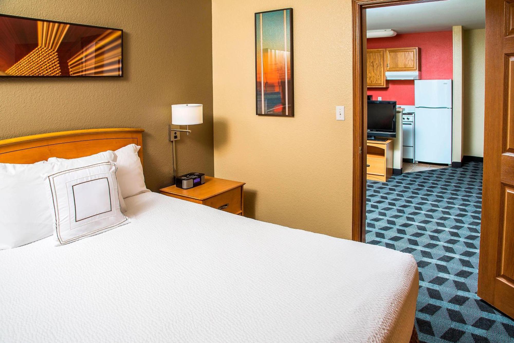 Towneplace Suites By Marriott Anaheim Maingate Near Angel Stadium Exterior foto